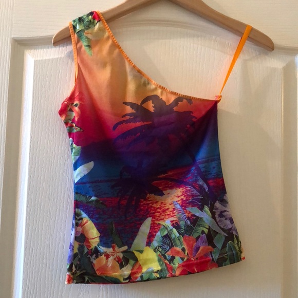 Fun Hawaiian blouse - Picture 3 of 5